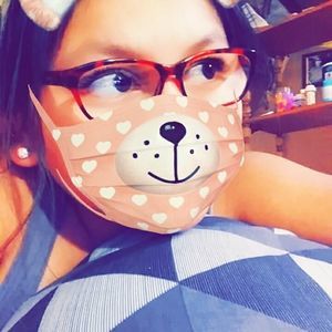 Meet your Posher, Charleese